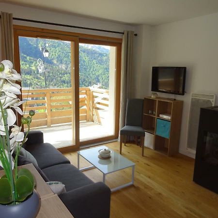 63 Route Du Rochas Apartman Vaujany Kültér fotó