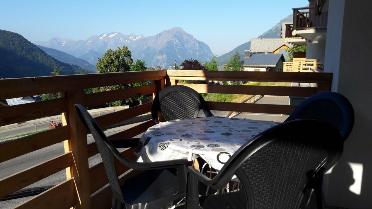 63 Route Du Rochas Apartman Vaujany Kültér fotó